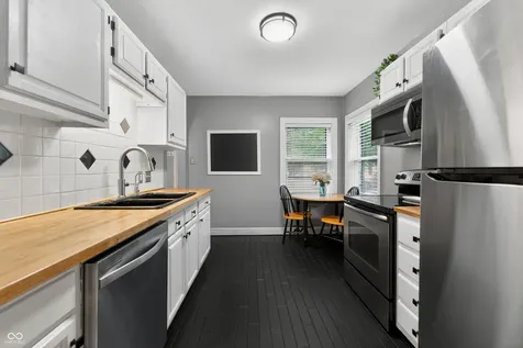 6275 Crittenden Avenue Indianapolis IN 46220