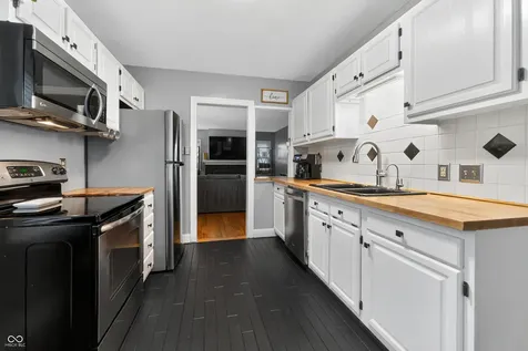 6275 Crittenden Avenue Indianapolis IN 46220