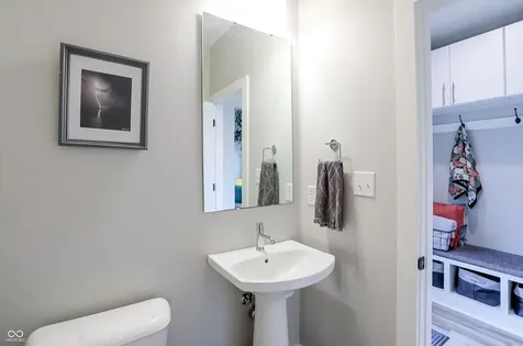 52 Central Greens Boulevard Indianapolis IN 46222