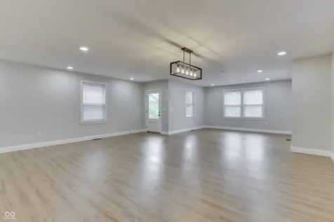 1306 E Saint Clair Street Indianapolis IN 46202