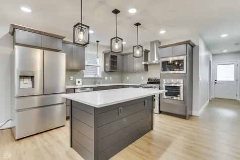 1306 E Saint Clair Street Indianapolis IN 46202