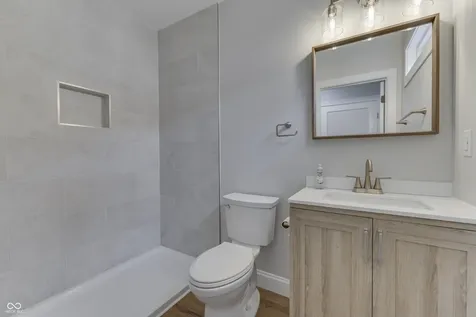 1306 E Saint Clair Street Indianapolis IN 46202