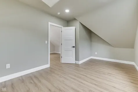 1306 E Saint Clair Street Indianapolis IN 46202