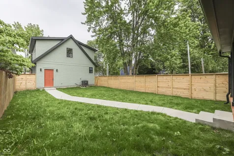 1306 E Saint Clair Street Indianapolis IN 46202