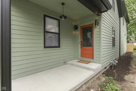 1306 E Saint Clair Street Indianapolis IN 46202