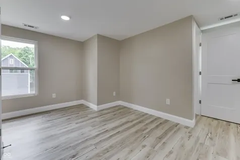 1306 E Saint Clair Street Indianapolis IN 46202