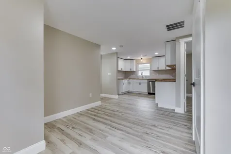 1306 E Saint Clair Street Indianapolis IN 46202