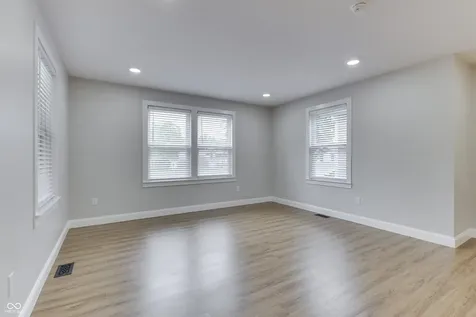1306 E Saint Clair Street Indianapolis IN 46202