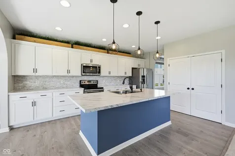 882 Oaklawn Drive Westfield IN 46074