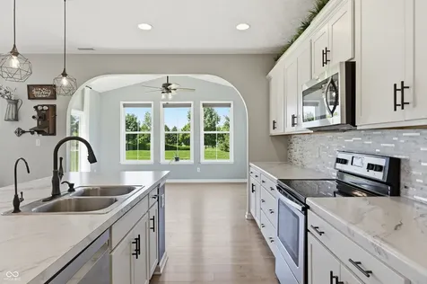 882 Oaklawn Drive Westfield IN 46074