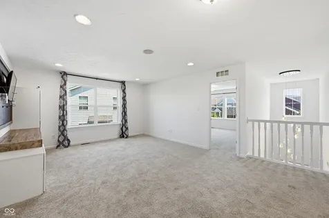 882 Oaklawn Drive Westfield IN 46074