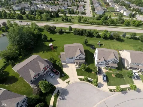 882 Oaklawn Drive Westfield IN 46074