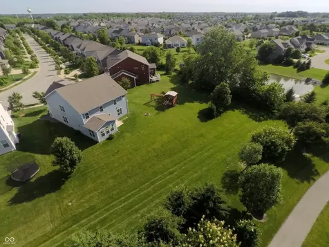 882 Oaklawn Drive Westfield IN 46074