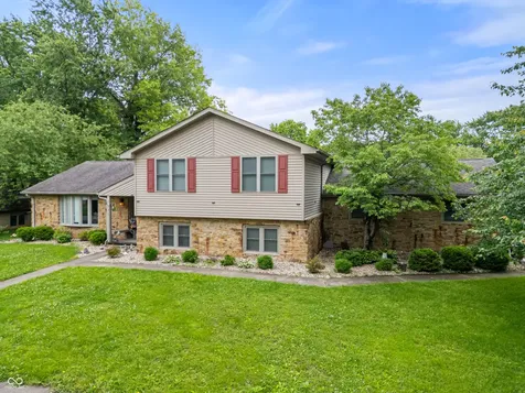 1031 Parkside Drive Columbus IN 47203