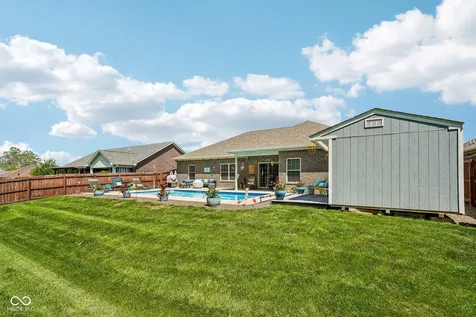 4911 E Daisy Lane Mooresville IN 46158
