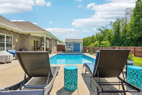 4911 E Daisy Lane Mooresville IN 46158