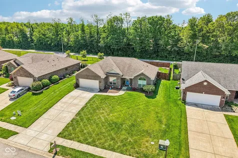4911 E Daisy Lane Mooresville IN 46158