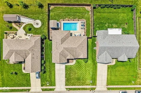 4911 E Daisy Lane Mooresville IN 46158