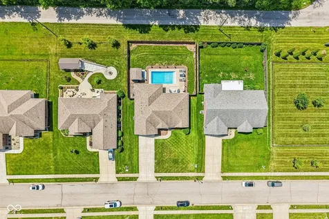 4911 E Daisy Lane Mooresville IN 46158