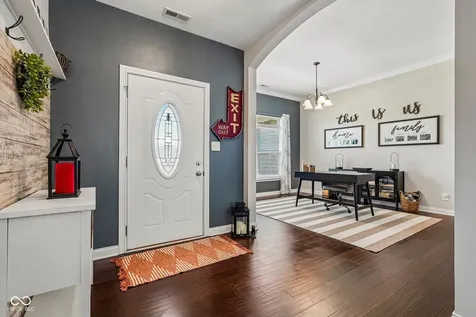 4911 E Daisy Lane Mooresville IN 46158