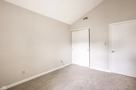 3257 Aqueous Lane Indianapolis IN 46214