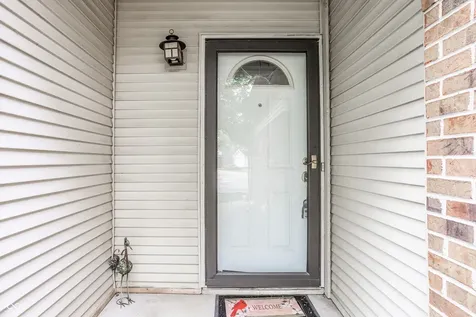 3257 Aqueous Lane Indianapolis IN 46214
