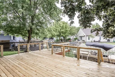 3257 Aqueous Lane Indianapolis IN 46214