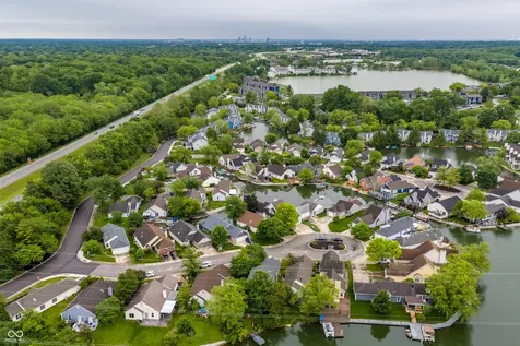 3257 Aqueous Lane Indianapolis IN 46214