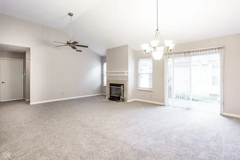 3257 Aqueous Lane Indianapolis IN 46214