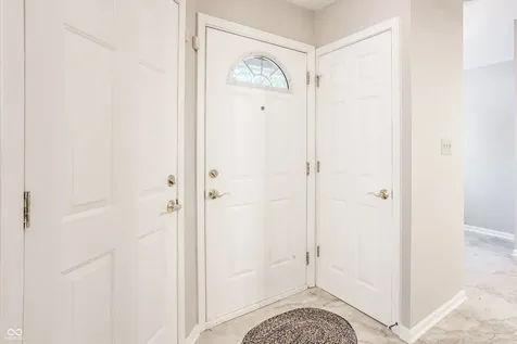 3257 Aqueous Lane Indianapolis IN 46214