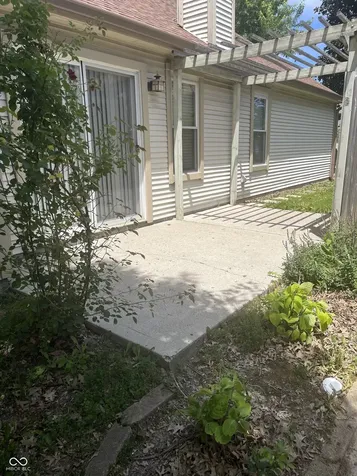 3257 Aqueous Lane Indianapolis IN 46214