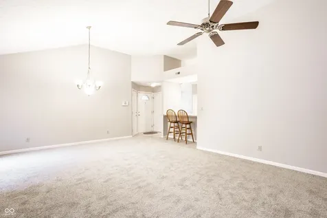 3257 Aqueous Lane Indianapolis IN 46214