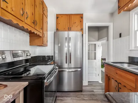 5317 E 19th Place Indianapolis IN 46218