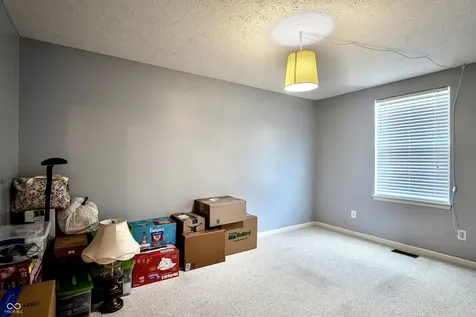 25 English Green Westfield IN 46074