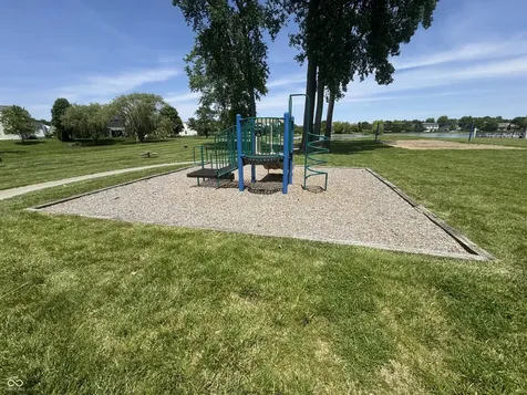 25 English Green Westfield IN 46074