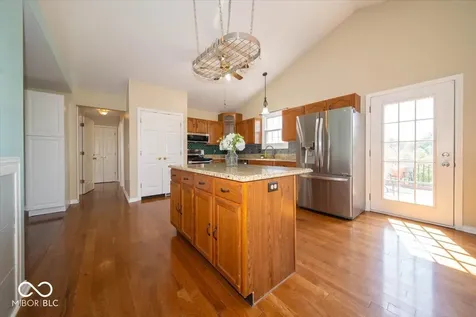 22642 State Road 37 N Noblesville IN 46060