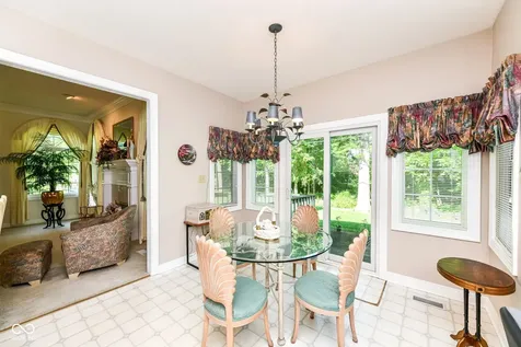 6336 Fairlane Drive W Indianapolis IN 46259