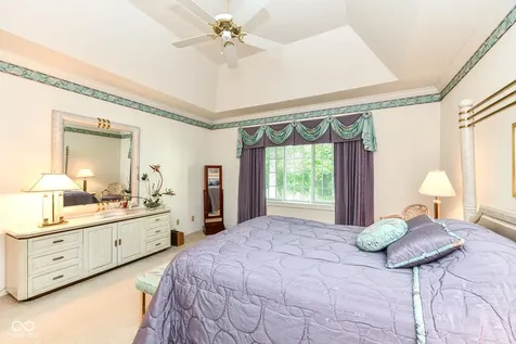 6336 Fairlane Drive W Indianapolis IN 46259