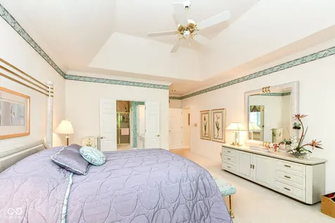 6336 Fairlane Drive W Indianapolis IN 46259
