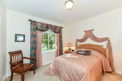 6336 Fairlane Drive W Indianapolis IN 46259