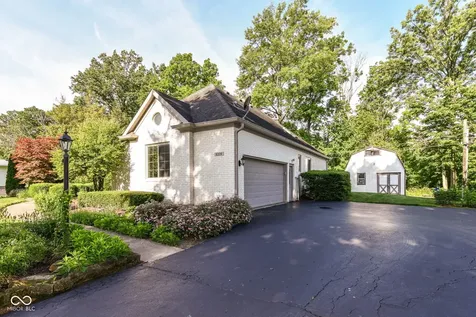 6336 Fairlane Drive W Indianapolis IN 46259