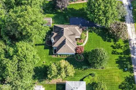6336 Fairlane Drive W Indianapolis IN 46259