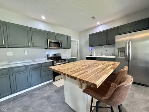 803 N Mary Patton Drive Brazil IN 47834