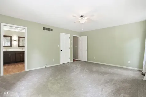 8752 Log Run Drive S Indianapolis IN 46234