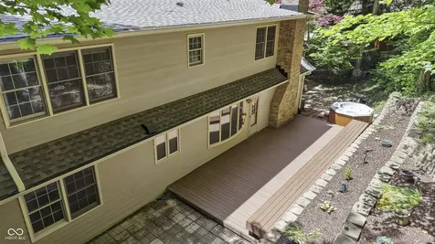 8752 Log Run Drive S Indianapolis IN 46234