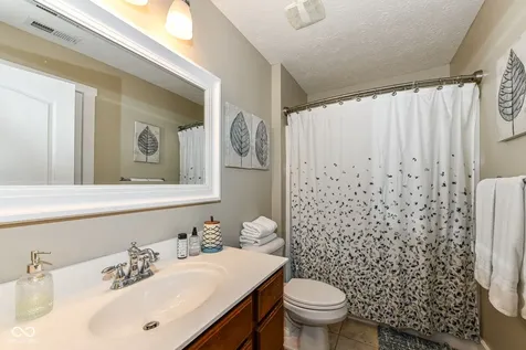 15770 Chapel Park Drive E Noblesville IN 46060