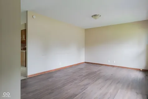 7433 Pullman Court Indianapolis IN 46256