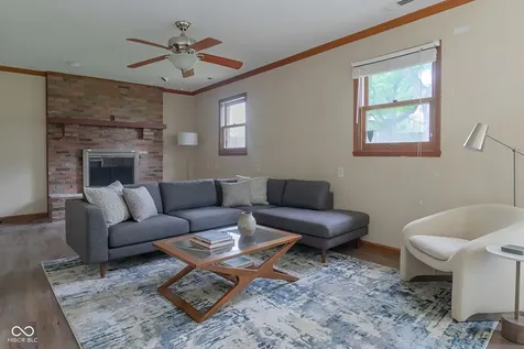 7433 Pullman Court Indianapolis IN 46256