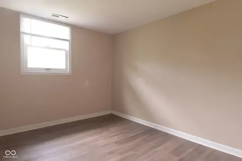 7433 Pullman Court Indianapolis IN 46256