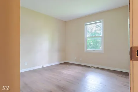 7433 Pullman Court Indianapolis IN 46256